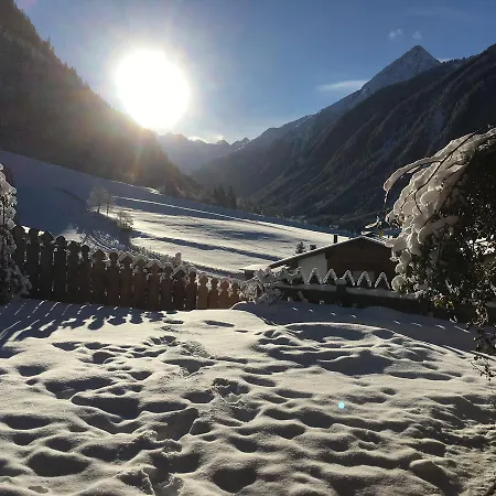 Apartment O. Tom's Huette Neustift im Stubaital